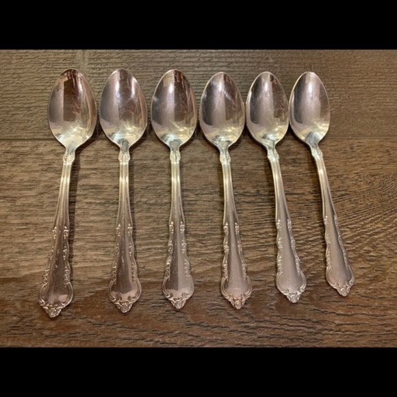 Rogers Bros spoons - Picture 1 of 7